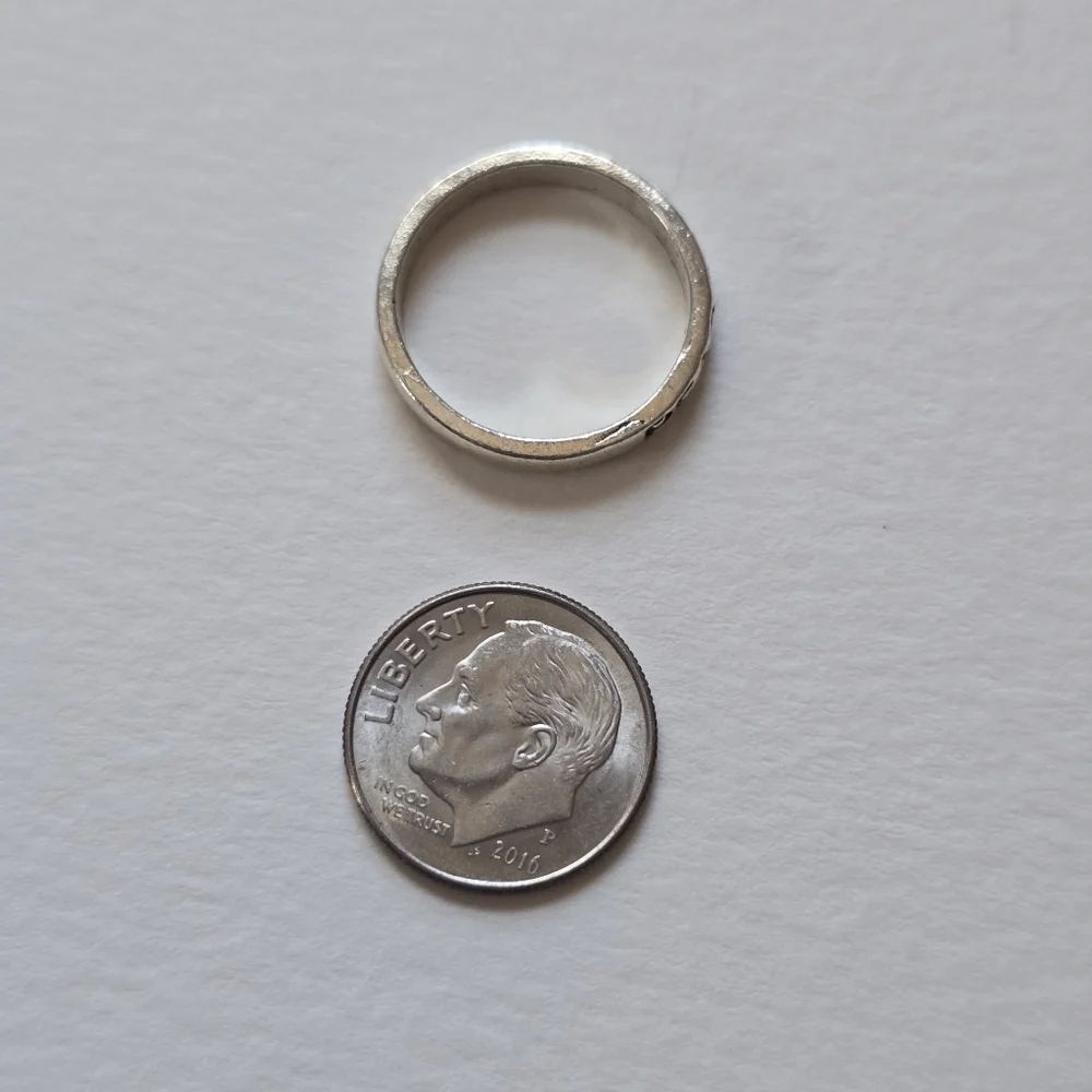 PEACE Engraved Silver Band Ring Size 6